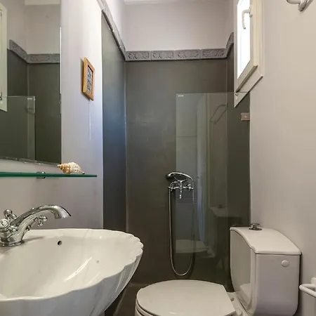 The Aegean 6 Bedroom Nearby The In Kanalia Area - By Hospirit