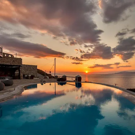 The Aegean 6 Bedroom Nearby The In Kanalia Area - By Hospirit Mykonos Town